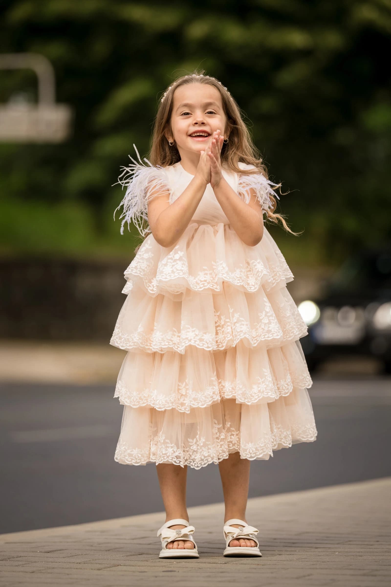 Girls' Formal Dress Elsie – Nude & White