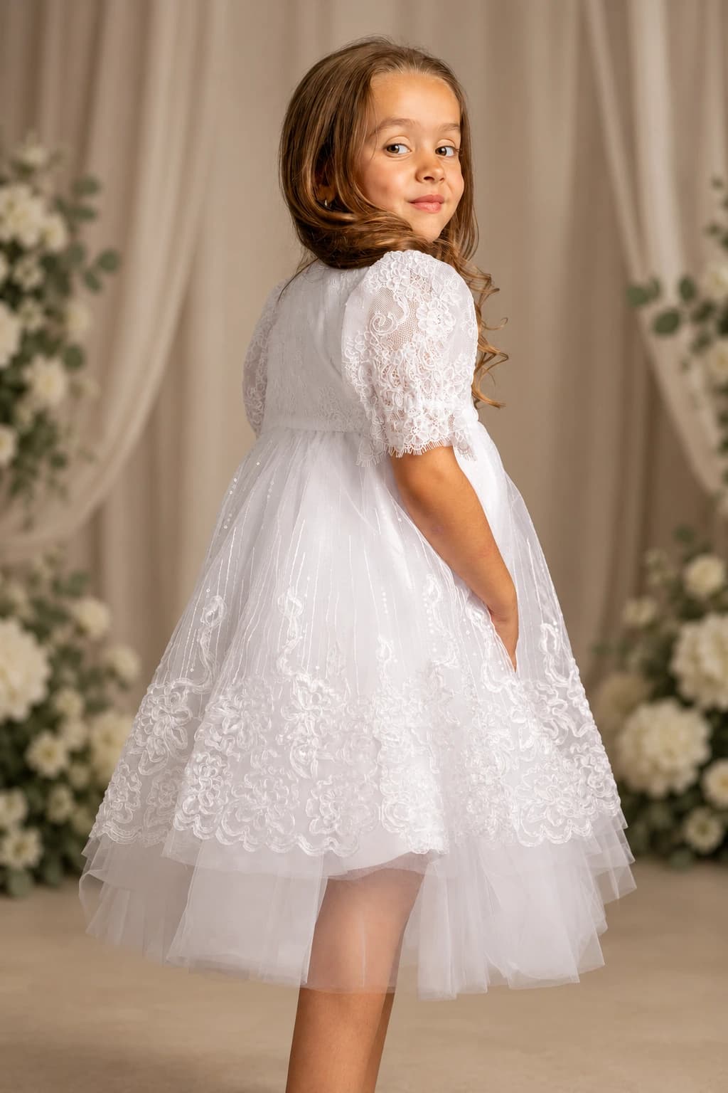 Рокля за рожден ден на момиче от 2 до 10 години: избор с моделите Blink Kids